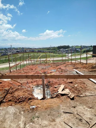 Imagem Casa Sobrado 4 dormitórios ( 4 suítes), 3 vagas, Terras Alpha Urbanova.