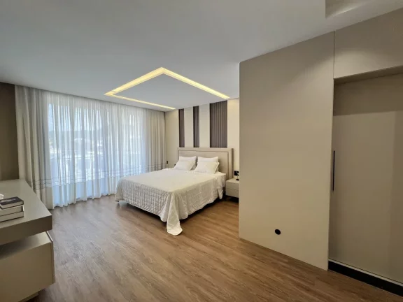 Imagem Casa Alto Padrão para Venda em Florianópolis / SC no bairro Ingleses do Rio Vermelho