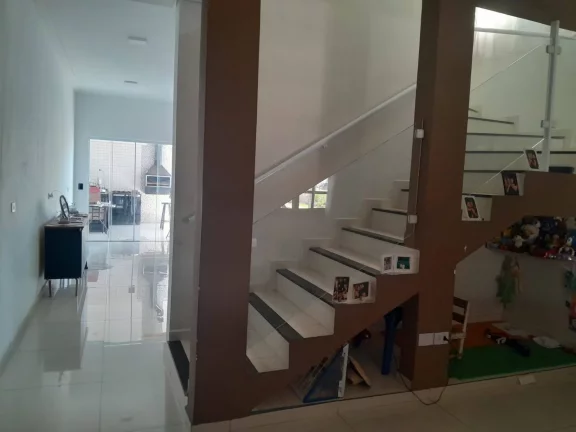 Imagem Casa em Condomínio Fechado em Pindamonhangaba