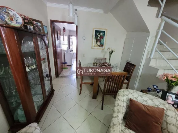 Imagem Sobrado com 2 dormitórios à venda, 100 m² por R$ 715.000,00 - Jardim Vila Galvão - Guarulhos/SP