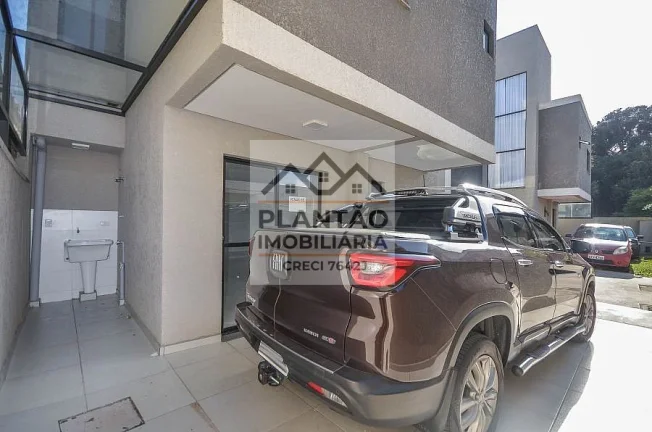 Foto do imóvel: Sobrado em Condomínio a Venda no bairro Uberaba - Curitiba, PR