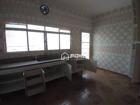 Imagem Casa com 3 dormitórios para alugar, 200 m² por R$ 5.430,00/mês - Vila Rosália - Guarulhos/SP
