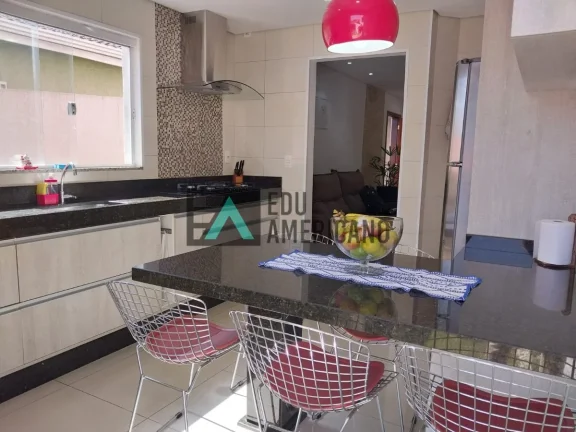 Imagem Casa com 2 suítes Atibaia