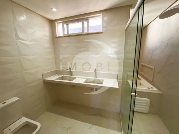Imagem Casa à venda no Condomínio Rota do Sol - 4 suítes, área de lazer!