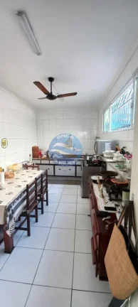 Imagem Casa a venda na Ponta da Praia - Santos SP