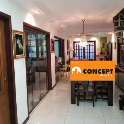 Imagem Sobrado à venda, 375 m² por R$ 1.200.000,00 - Jardim Imperador - Suzano/SP