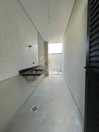 Imagem Casa térrea, 3 Suítes, 252m², Condomínio Reserva Aruanã.
