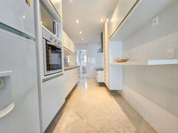 Imagem Apartamento Frontal à Venda no, com 4 Suítes, 201m² - Condomínio Riviera de São Lourenço Bertioga SP
