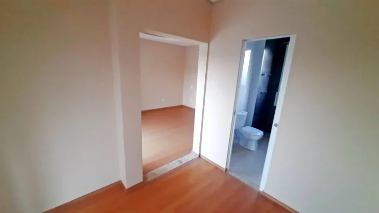 Imagem Casa icônica de alto padrão no condomínio Villa Real - Bragança Paulista