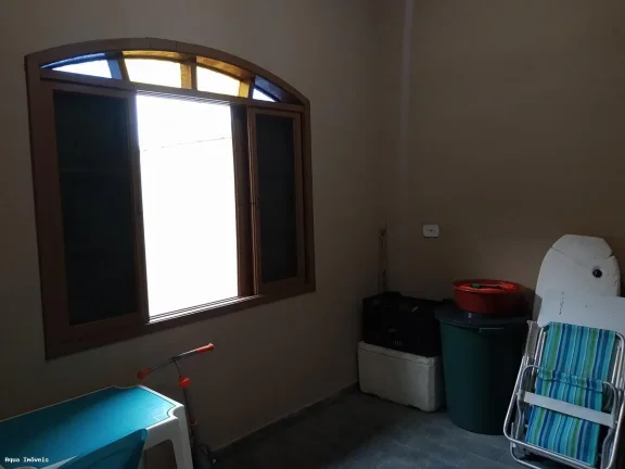 Imagem Casa para Venda em Peruíbe, Belmira Novaes, 3 dormitórios, 2 banheiros, 4 vagas