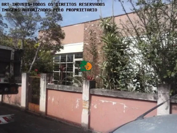Casa para Venda em São Roque, Centro, 3 dormitórios, 1 banheiro, 2 vagas