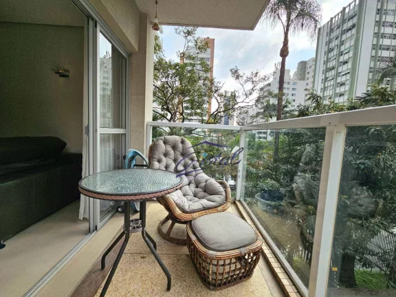 Imagem Apartamento com 3 dormitórios (1 suíte) à venda, 187 m² - Itaim Bibi - São Paulo/SP