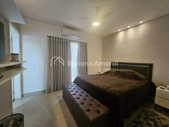 Imagem Descubra essa casa à venda em Valinhos, localizada em um condomínio fechado de fácil acesso a Cam...