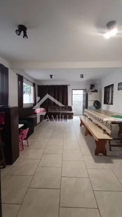 Imagem CASA DE LAJE NO MORRO DO MEIO