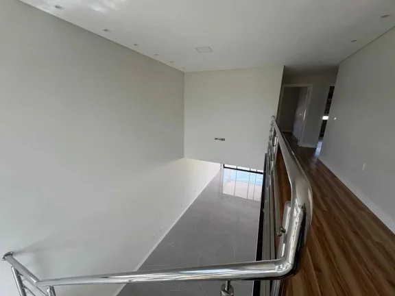 Imagem Casa em condomínio com 4 dormitórios sendo 3 suítes e 4 vagas - Camboriú/SC