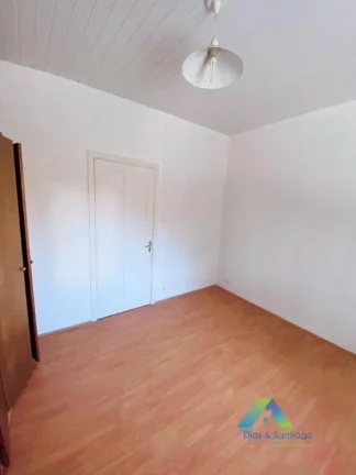 Imagem Belíssimo sobrado,4 dormitórios, 1 suíte com closet, escritório, sala de estar, sala de jantar, lavabo, cozinha espaçosa, despensa, lavanderia.