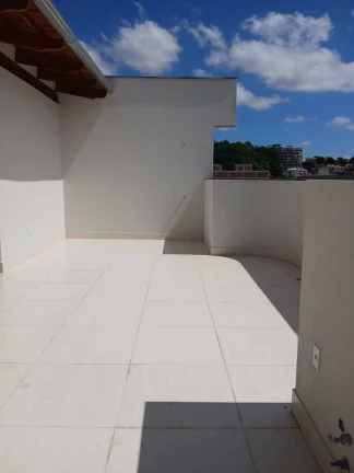 Imagem Alugo apto no 3º andar com cobertura
