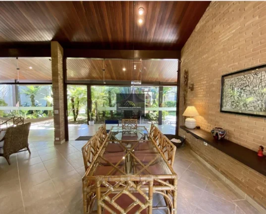 Imagem Casa em Condomínio para Venda em Ubatuba / SP no bairro Lázaro