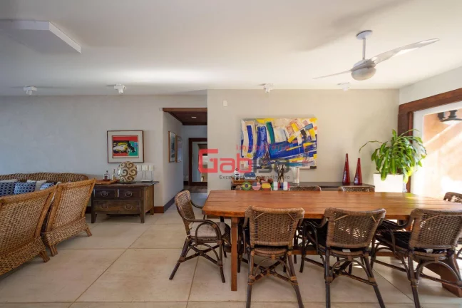 Imagem Mansão Pé na Areia com 5 Suítes, Altíssimo Padrão