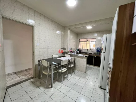 Imagem Imóvel com 2 Casas à venda, Nova Gerty, São Caetano do Sul, SP