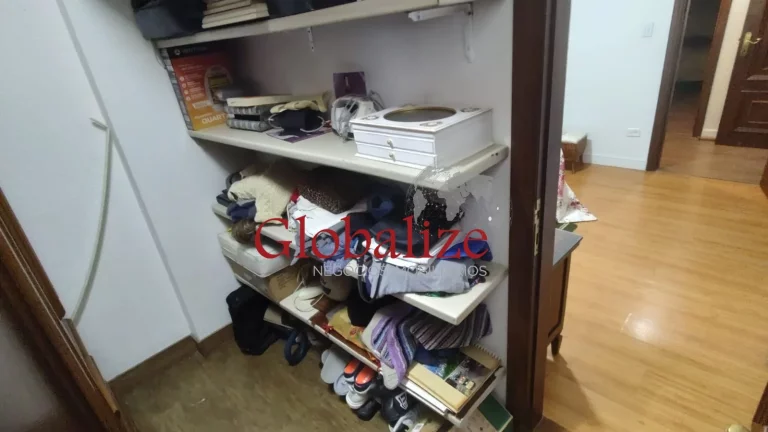 Imagem Apartamento com Vista Mar à Venda com 3 Dormitórios e 1 Vaga no Bairro da Ponta da Praia em Santos por R$ 1.385.000,00