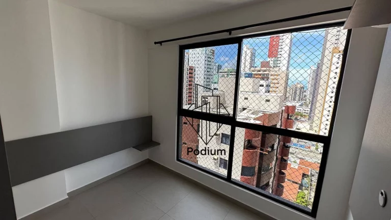 Imagem Apartamento com projetados e varanda/sacada e área de lazer completa em Tambaú - AP2835.