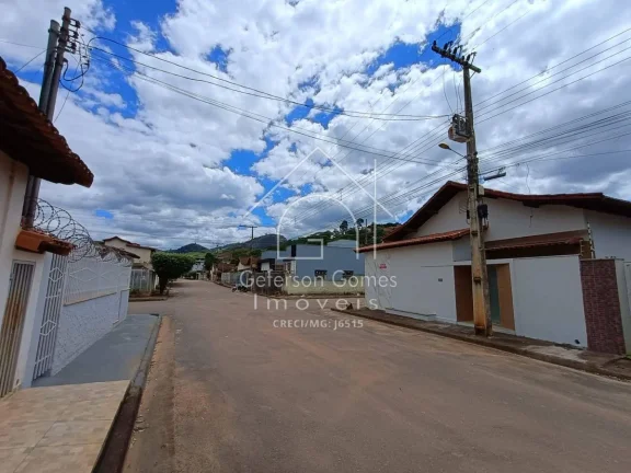 Imagem Casa com 3 quartos à Venda, Nicolini - Mantena