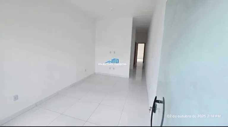 Imagem Casa para Venda em Feira de Santana, Conceição, 2 dormitórios, 1 banheiro, 2 vagas