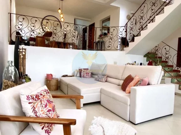 Imagem Casa em Condomínio a Venda no bairro Granja Viana - Cotia, SP