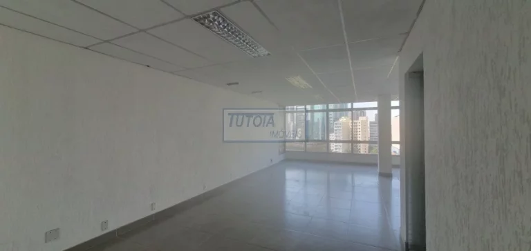 Imagem EXCELENTE CONJUNTO COMERCIAL PARA LOCAÇÃO NA RUA BERNARDINO DE CAMPOS