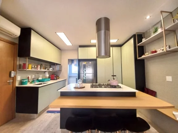 Imagem Apartamento Alto Padrão à venda com 3 suítes e Varanda Gourmet no Embaré de Santos/SP