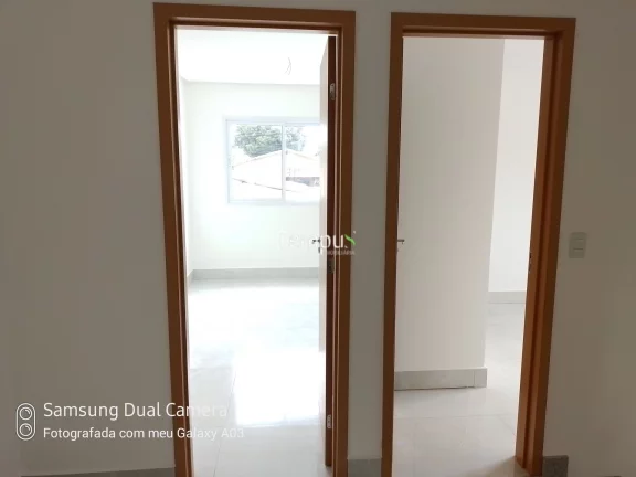 Imagem Nizia Di Lorenzzo - CONDOMÍNIO Nizia di Lourenzzo Casa Alto Padrão, 3 suítes, área de serviço coberta