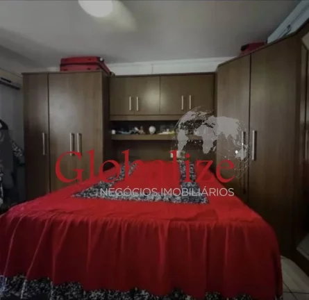 Imagem Apartamento com 2 Dormitórios e vaga demarcada à venda no Gonzaga por R$380.000,00.
