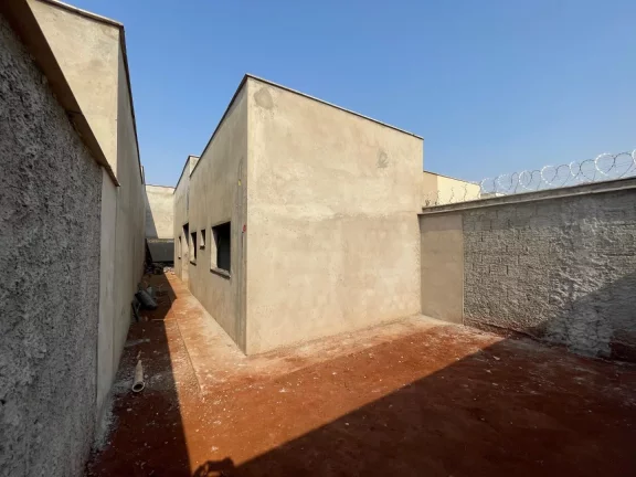 Imagem Casa com 2 dormitórios à venda, 96 m² por R$ 280.000,00 - Setor Santa Rita - Itumbiara/GO