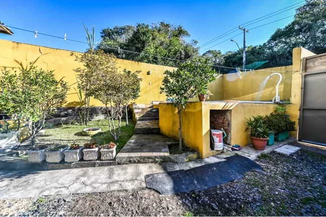 Imagem Casa à venda em Porto Alegre, Agronomia, com 2 quartos, 220m²