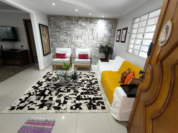 Imagem Casa 3/4 Com Suite No Aruana 1 Reformada