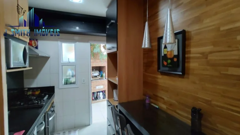 Imagem CASA MOBILIADA com PLANEJADOS, SUITE COM CLOSET, 2 VAGAS, LAZER COMPLETO