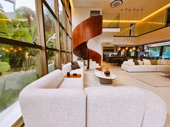 Imagem Imperdível! Casa à venda em Riviera de São Lourenço Módulo 11, 6 quartos, 6 suítes, 3 salas, 6 vagas de garagem, 626,13 m².