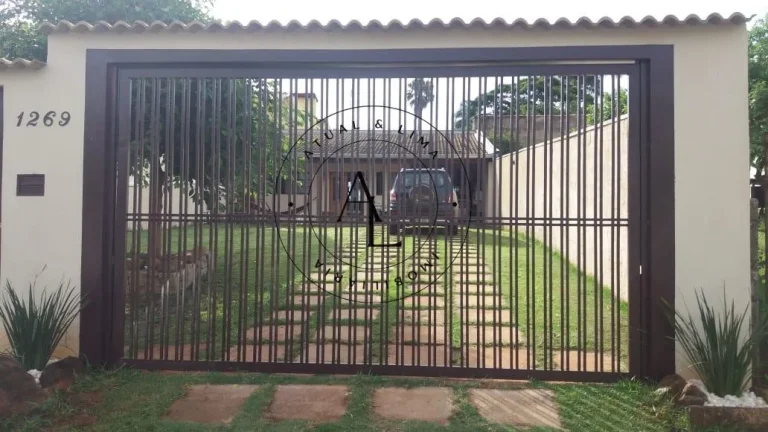 Imagem Casa Tipo Edícula com Amplo Quintal Frontal à Venda – Espaço e Conforto para Você!