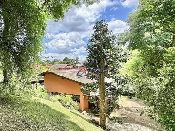 Imagem Casa com 4 quartos (1 suíte) à venda, 417 m² - Granja Viana - Carapicuíba/SP