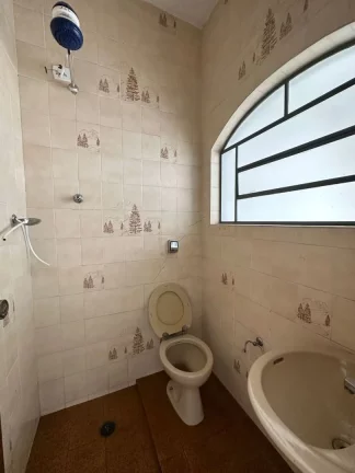 Imagem Sobrado com 3 dormitórios para alugar, 287 m² por R$ 3.369,17/mês - Centro - Jacareí/SP