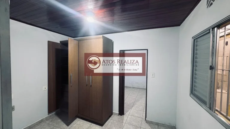 Imagem Casa térrea à venda no Jardim Santa Cruz, 3 dorms, 70m²