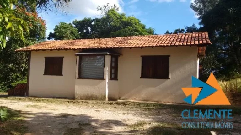 Imagem Sítio de 42.100 m2, área urbana, 3 casas, Sta Luzia-MG