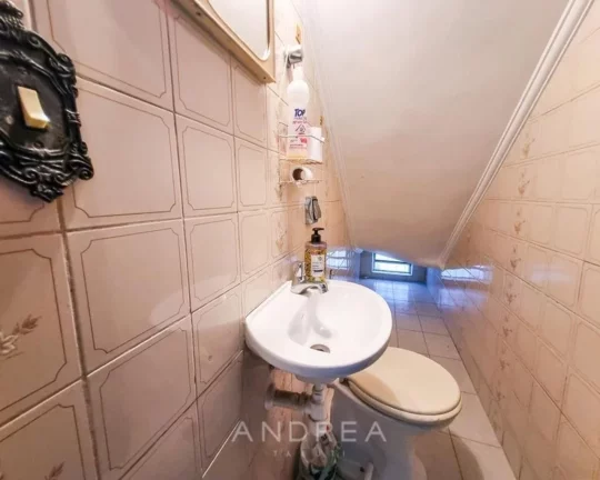 Imagem SOBRADO JD PERI PERI - 3 SUITES COM 2 VAGAS