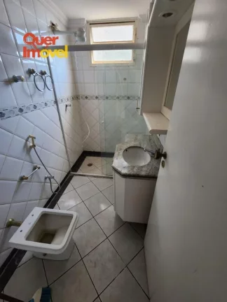 Imagem Apartamento de Luxo no Centro de Ribeirão Preto-SP 3 quartos, 1 suíte, 2 salas, 2 banheiros, 1 vaga de garagem Ed. Condomínio Centaurus Quer Imóvel Negócios Imobiliários.