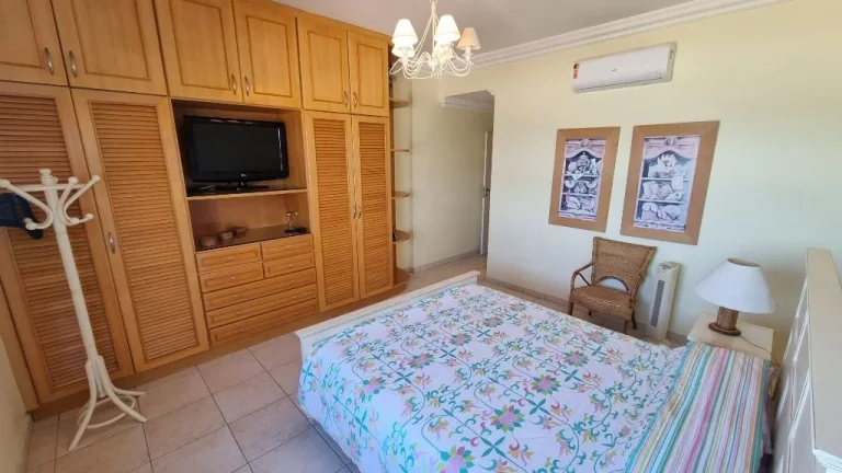 Imagem Apartamento com 3 dormitórios à venda, 190 m² - Pitangueiras - Guarujá/SP