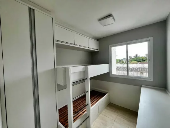 Imagem Apartamento com 3 dormitórios sendo 1 suíte e 1 vaga de garagem em Joinville/SC
