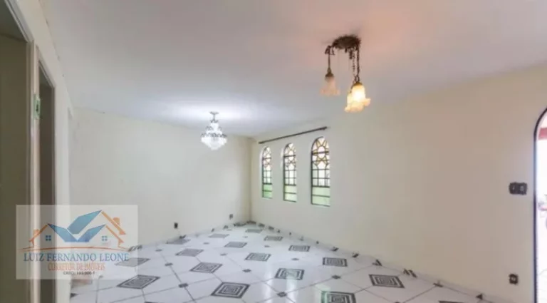 Imagem Sobrado à Venda, 3 dormitórios com 1 suíte, 3 vagas. Jabaquara