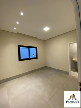 Imagem Casa Térrea no Belvedere 3 Suítes Piscina Aquecida Energia Solar R$ 1.790.000