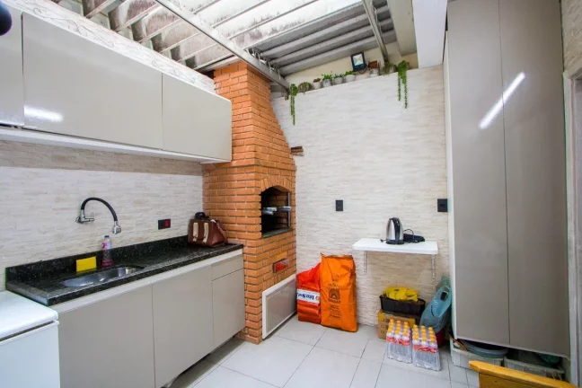 Imagem Sobrado para Venda em Santo André / SP no bairro Vila Linda